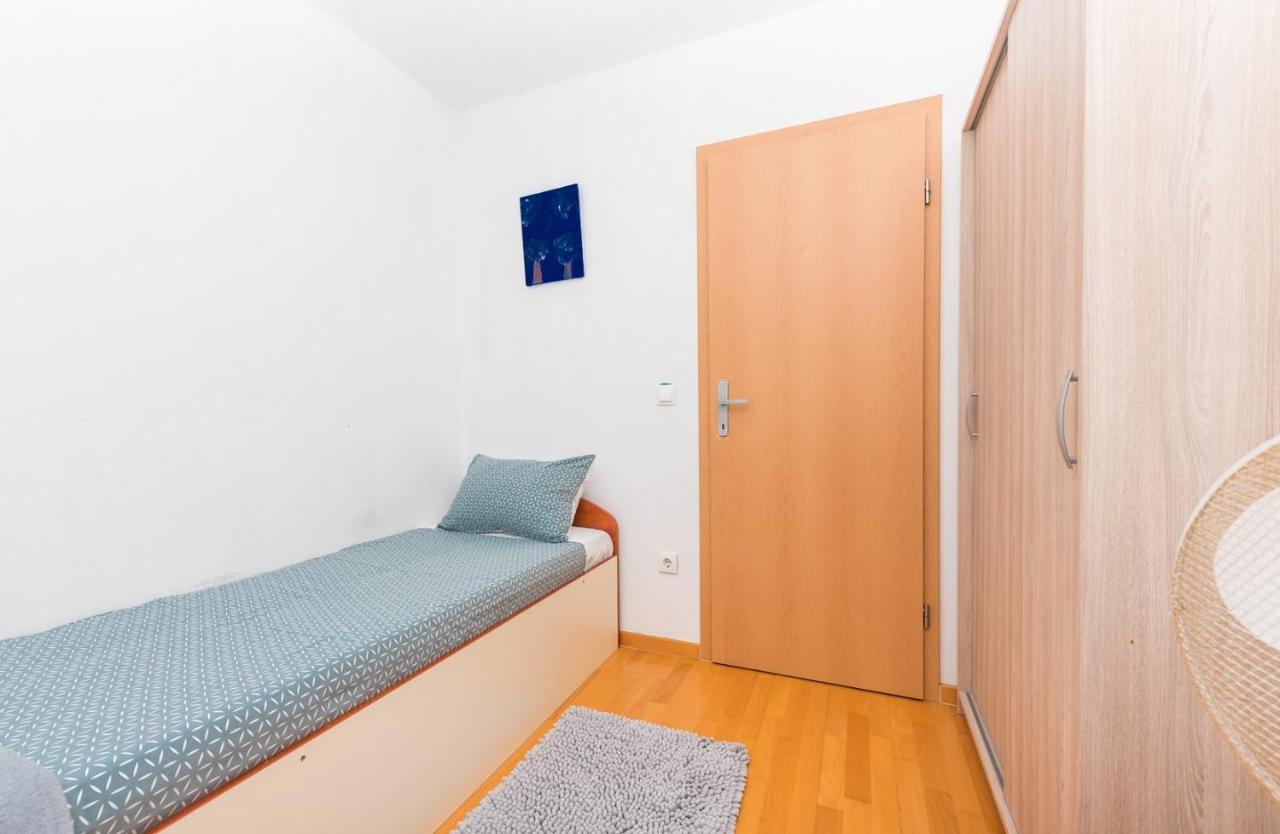 Apartment Sea View In Makarska, Free Parking Eksteriør billede